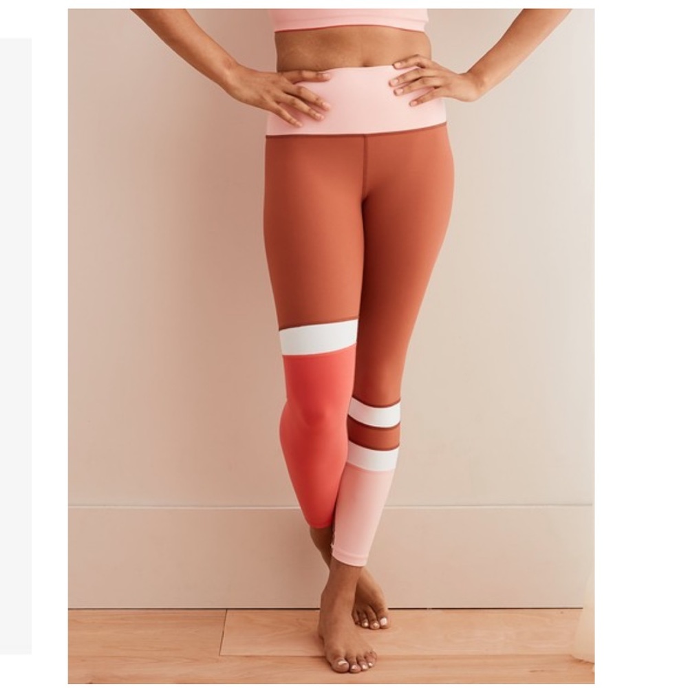 NWOT Aerie High Waisted Color Block 7/8 Legging π - Picture 1 of 4